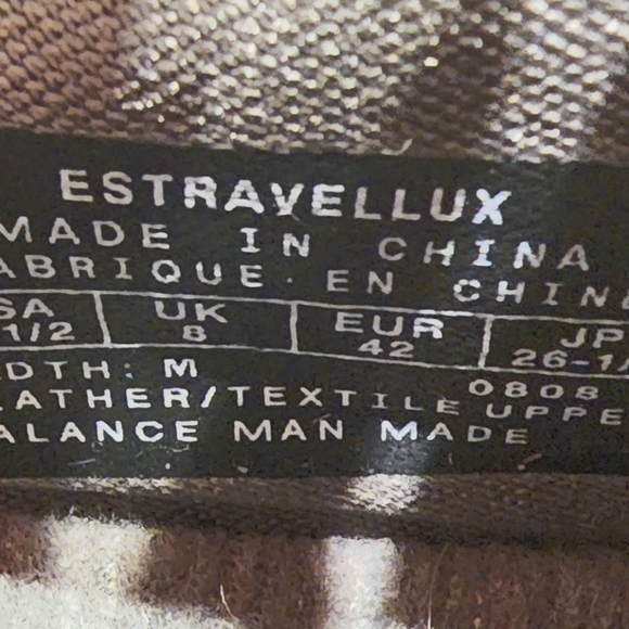 NWOT Easy Spirit silver gray slip-on tennis shoes - Picture 5 of 5